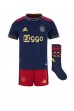 Ajax Steven Bergwijn #7 Babyklær Borte Fotballdrakt til barn 2022-23 Korte ermer (+ Korte bukser)